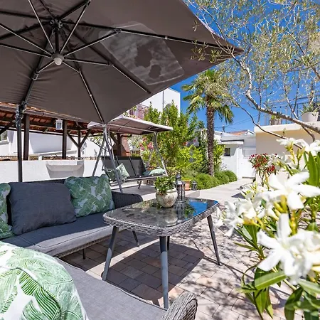 Apartment And Charming In Vantacici *